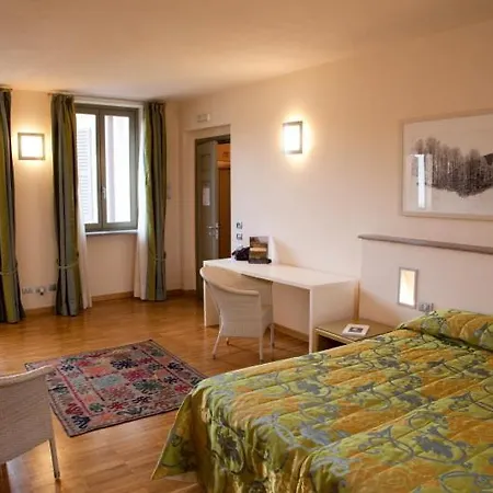 Hotel Dell'arte 4*