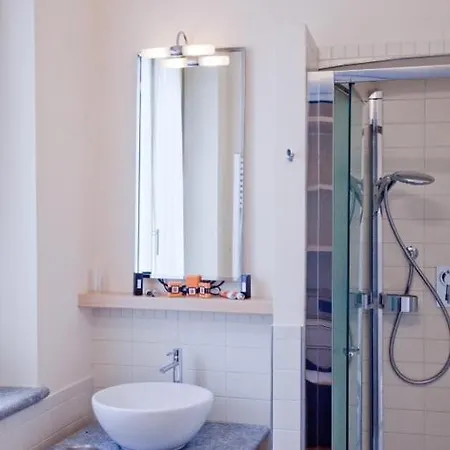 Dell'arte Hotel Solonghello