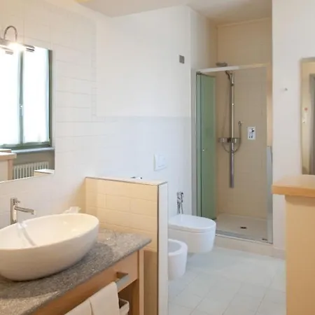 Dell'arte Hotel Solonghello