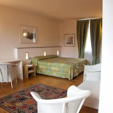 Dell'arte 4*