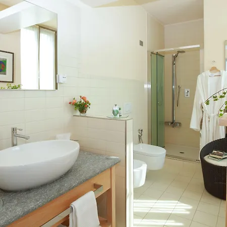 Dell'arte Hotel Solonghello