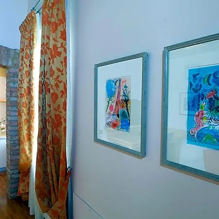 Отель Dell'arte 4*