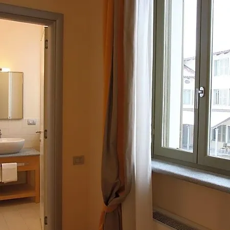 Dell'arte Отель 4*
