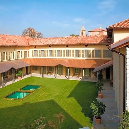 Dell'arte Отель 4*